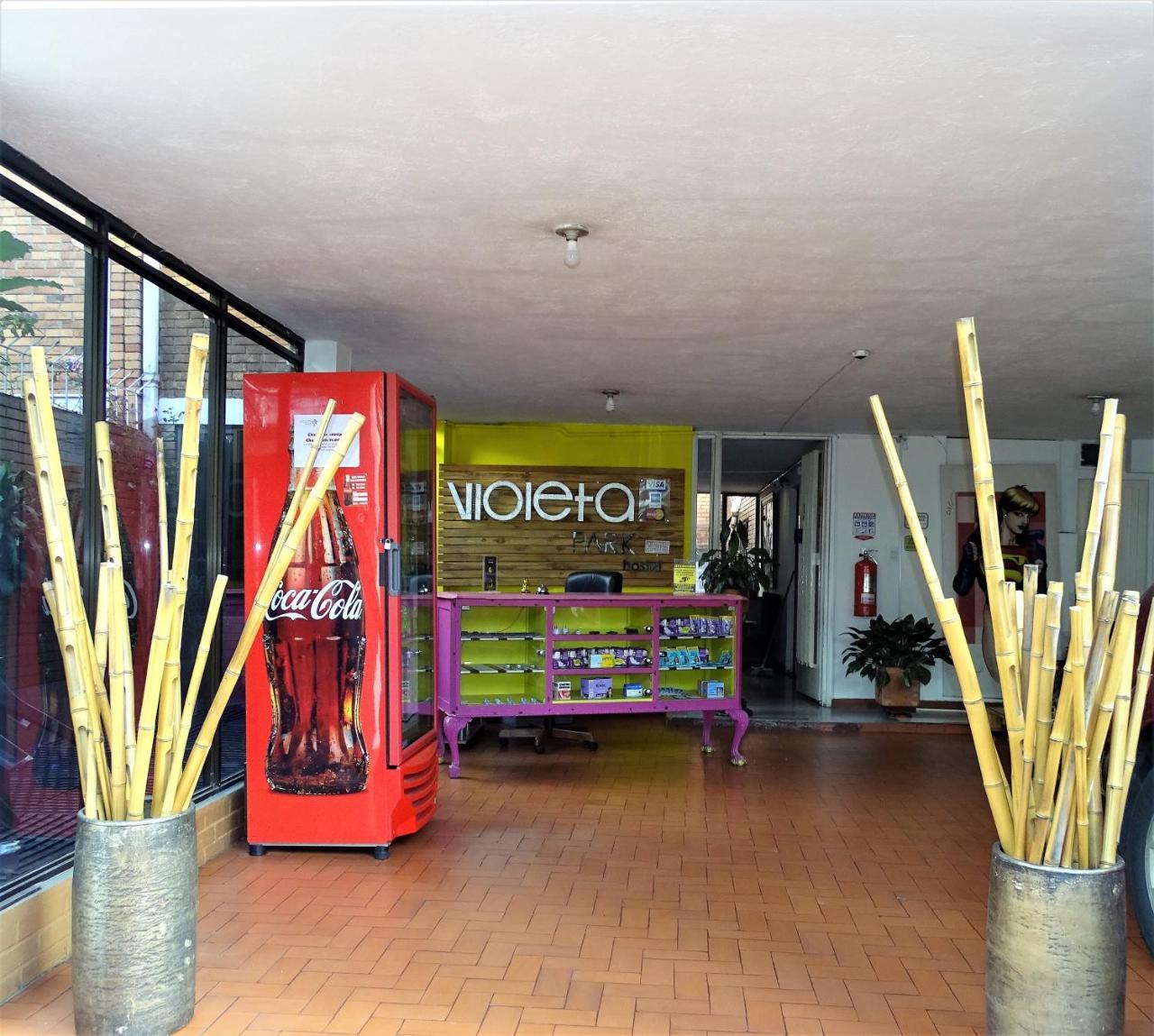 Violeta Park Hostel Bogotá Exterior foto
